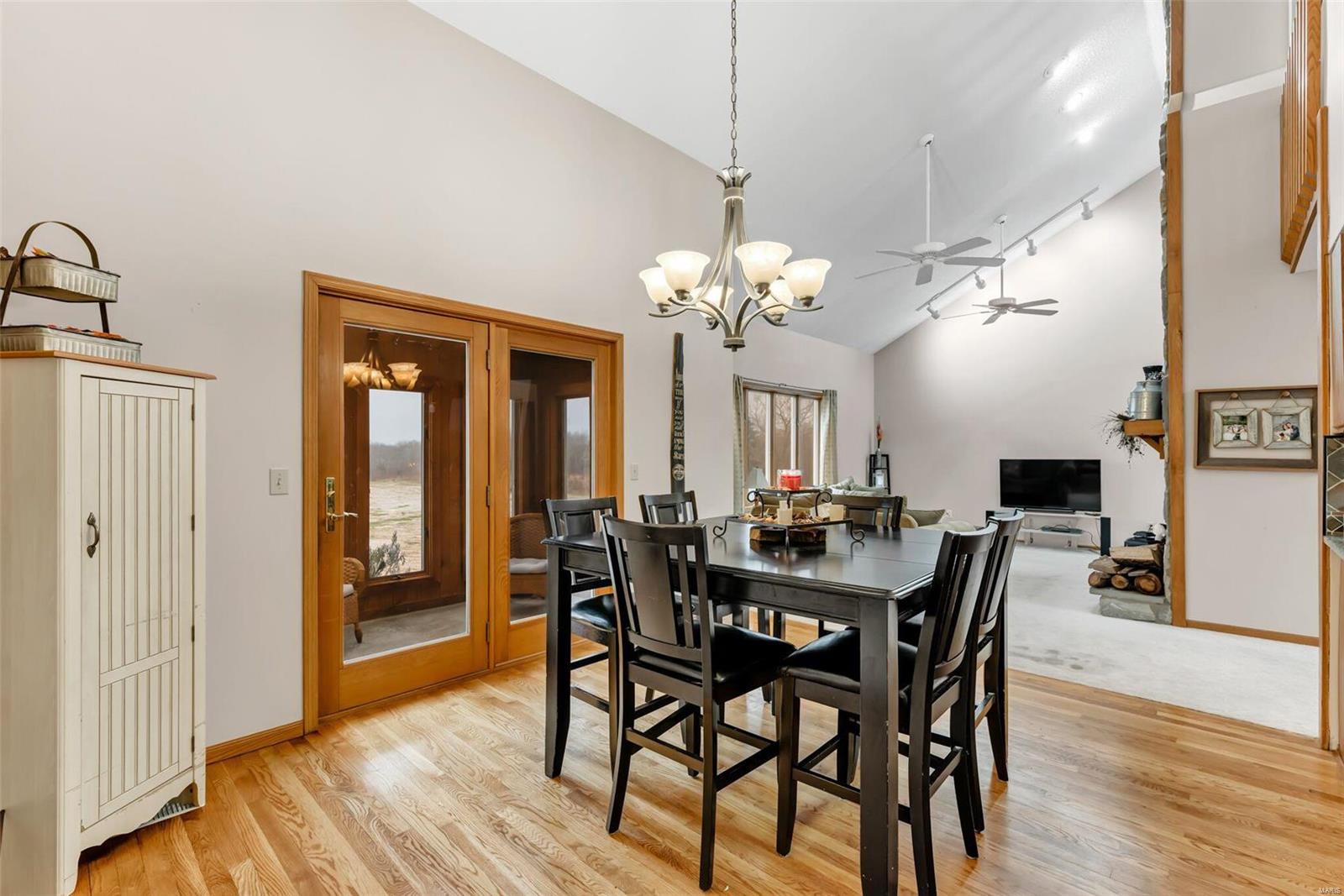 1680 Duello Road Lake St. Louis, MO 63367 - Photo 8 of 31