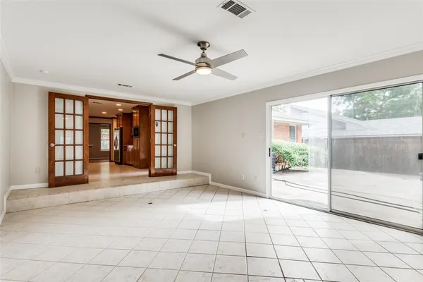 $3,200 | 2012 Atlantic Street, Dallas, TX 75208
