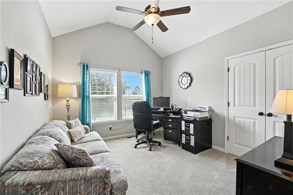 512 Sycamore Road Greenwood, MO 64034 - Photo 23 of 57