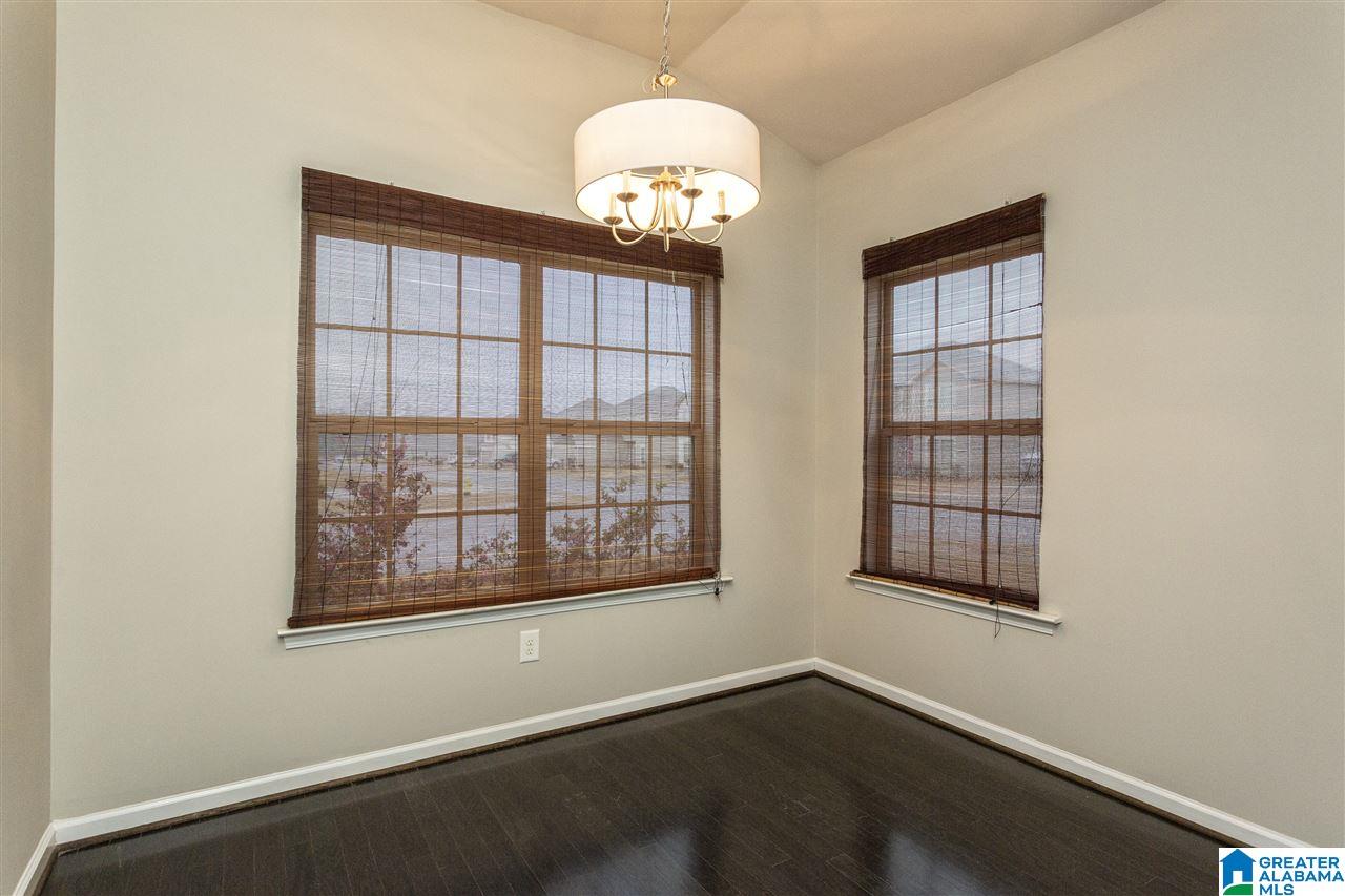 836 Michelle Manor Calera, AL 35040 - Photo 3 of 44