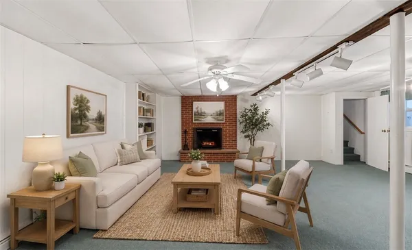$449,900 | 137 Monterey Drive, West Warwick, RI 02893