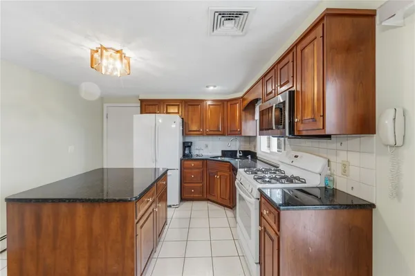 $449,900 | 137 Monterey Drive, West Warwick, RI 02893