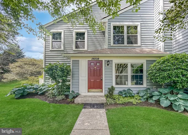 $2,599 | 19008 Amarillo Drive, Unit 150, Germantown, MD 20874