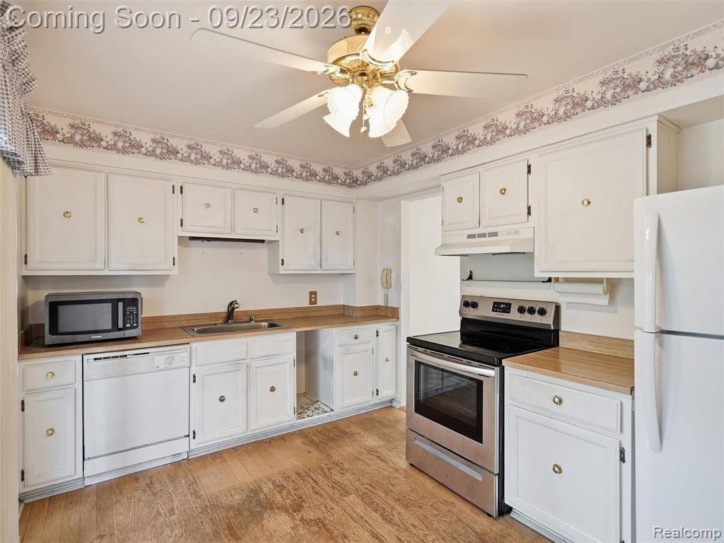 1204 Kings Cove Drive Rochester Hills, MI 48306 - Photo 10 of 46 Gallery Image 10