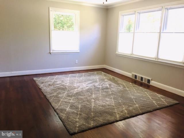 618 Cypress Road Severna Park, MD 21146 - Photo 3 of 6