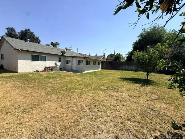 $3,100 | 1309 Hunter Drive, Redlands, CA 92374