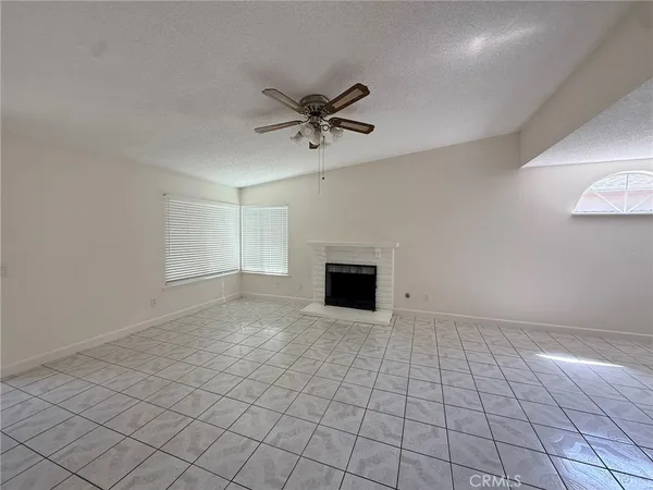$3,100 | 1309 Hunter Drive, Redlands, CA 92374
