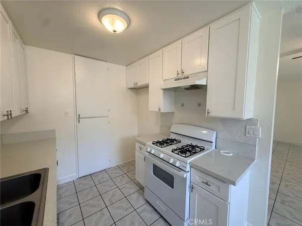 $3,100 | 1309 Hunter Drive, Redlands, CA 92374