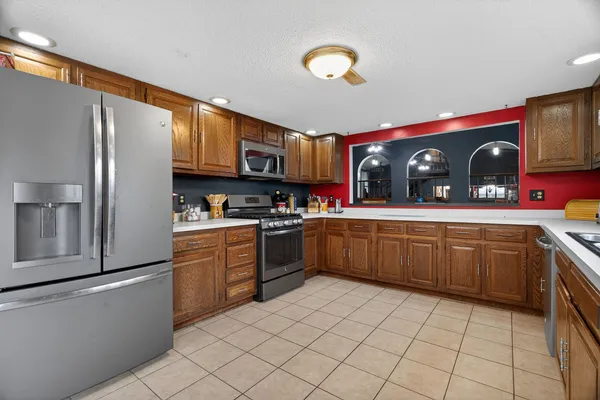 $370,000 | 1380 Sommerset Way, Bourbonnais, IL 60914