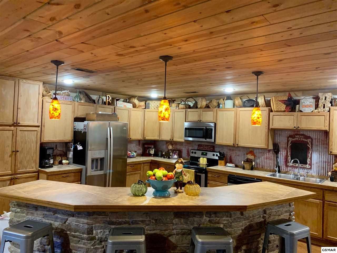 4017 Wears Cove Road Sevierville, TN 37862 - Photo 13 of 23