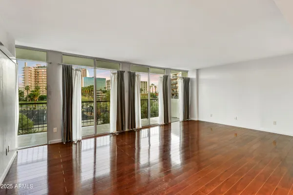 $290,000 | 2323 North Central Avenue, Unit 203, Phoenix, AZ 85004