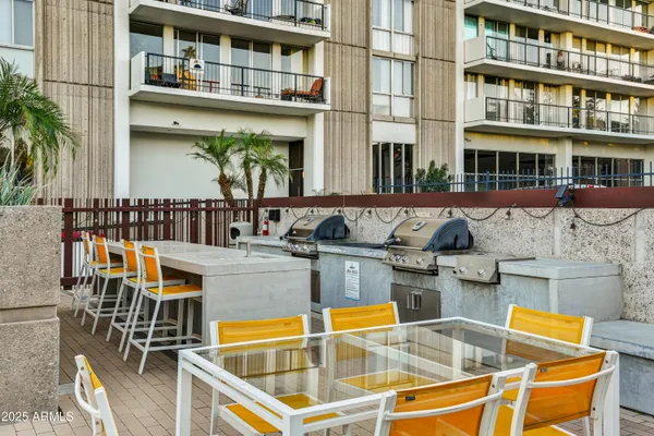 $290,000 | 2323 North Central Avenue, Unit 203, Phoenix, AZ 85004