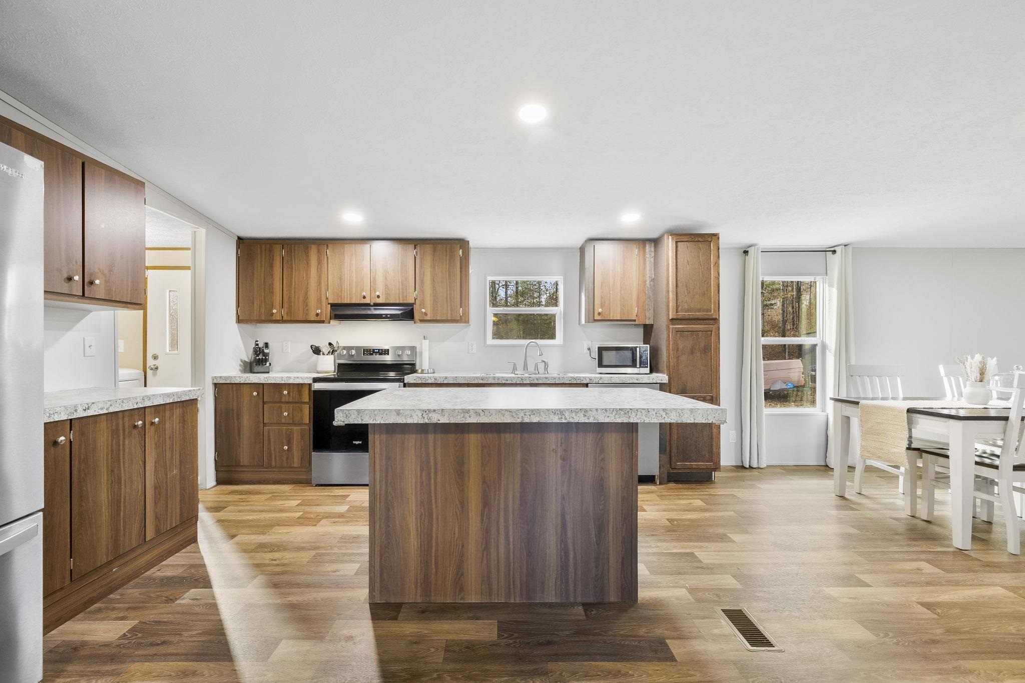 789 State Rd S-11-69 Gaffney, SC 29340 - Photo 11 of 42