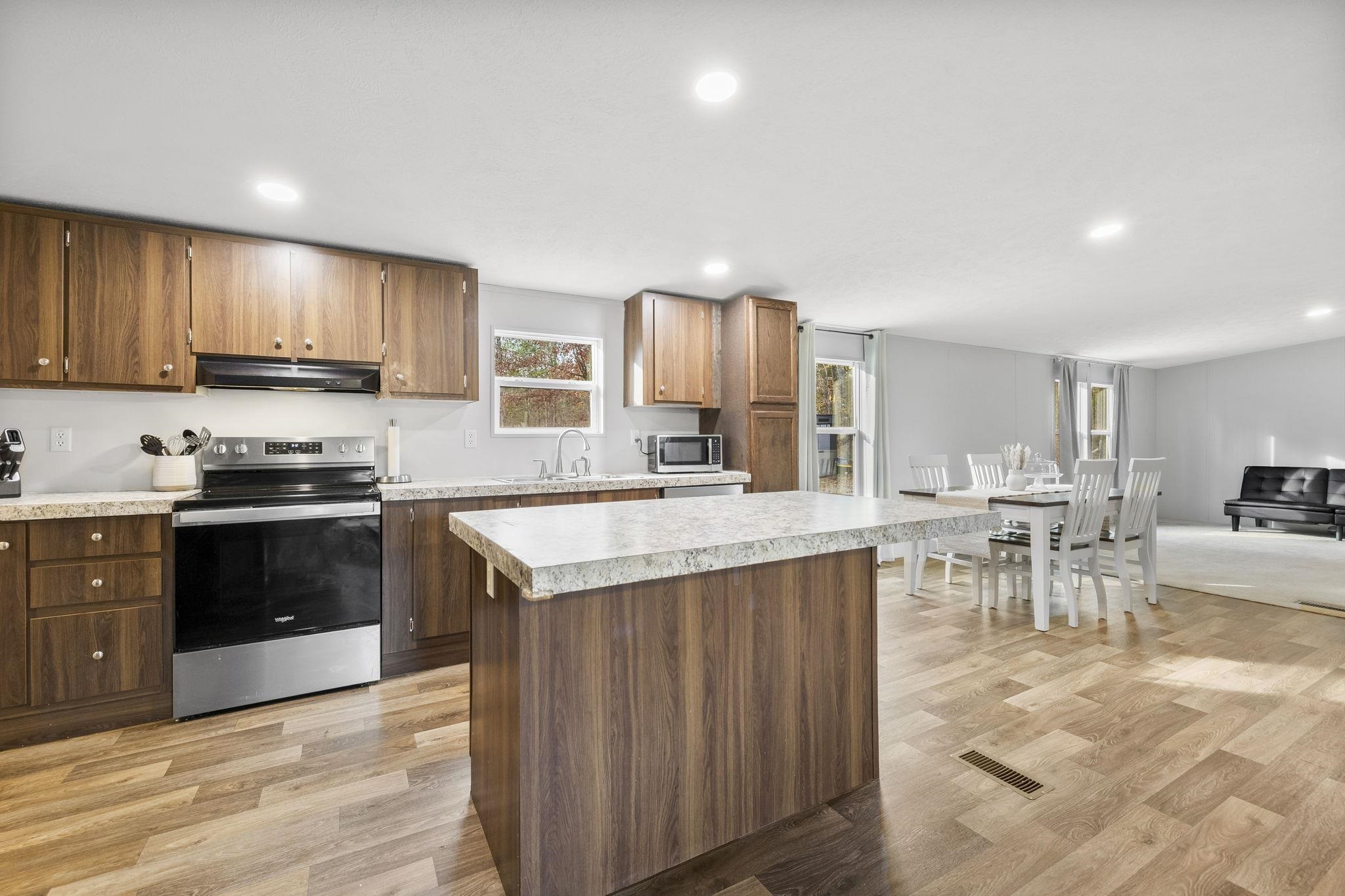 789 State Rd S-11-69 Gaffney, SC 29340 - Photo 10 of 42