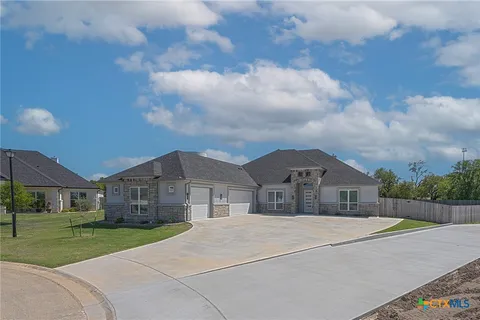 $679,000 | 116 Vista De Luna Lane, Belton, TX 76513