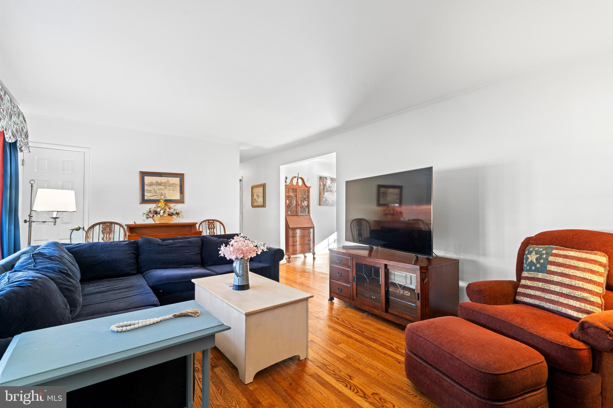 128 North Lynbrook Road Bel Air, MD 21014 - Photo 27 of 48 a living room with furniture and a flat screen tv
