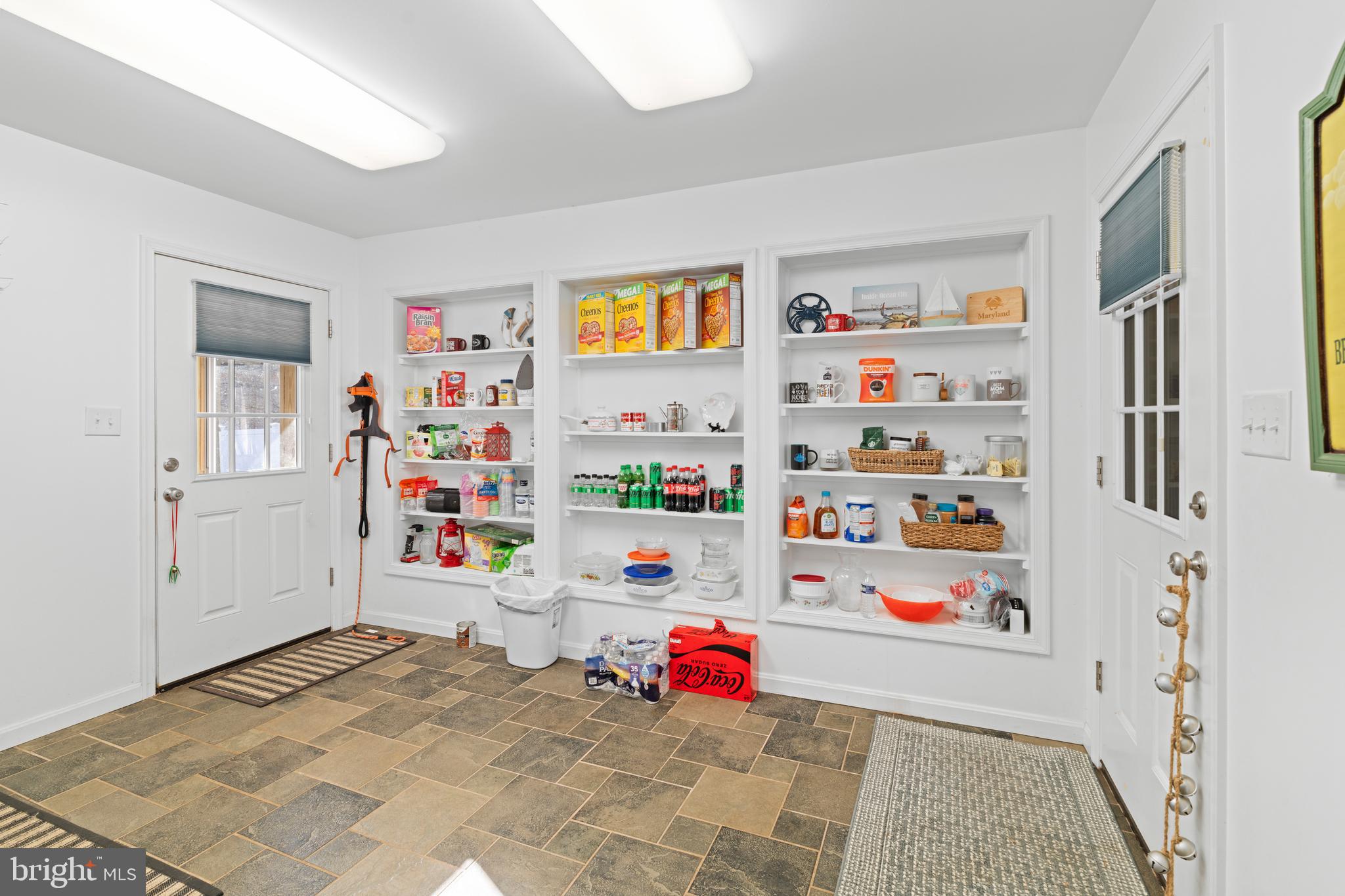 128 North Lynbrook Road Bel Air, MD 21014 - Photo 30 of 48 a bedroom with toys and a book shelf