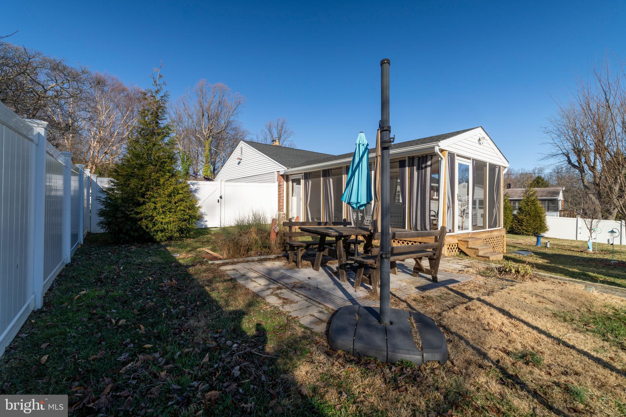 128 North Lynbrook Road Bel Air, MD 21014 - Photo 36 of 48 a front view of a house with garden