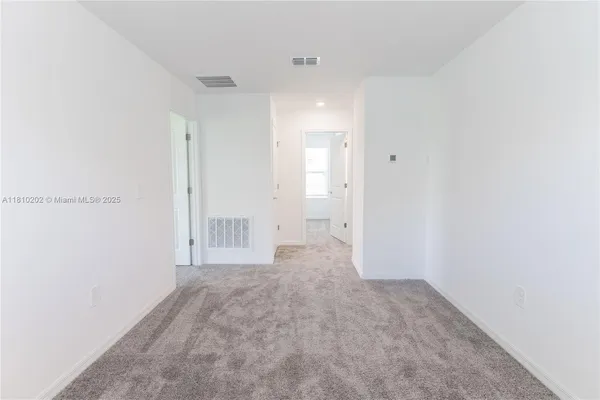 $2,300 | 934 Cattleman Street, Winter Haven, FL 33881