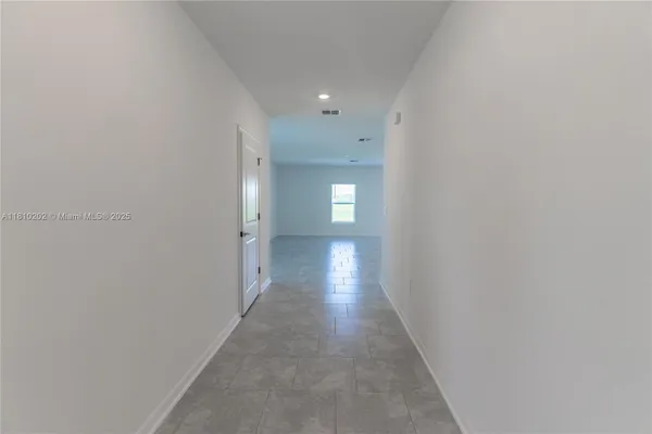 $2,300 | 934 Cattleman Street, Winter Haven, FL 33881