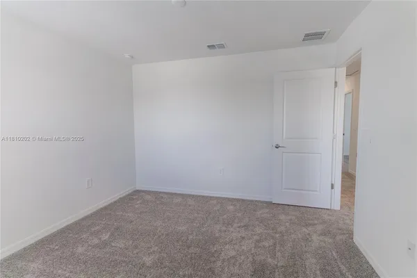 $2,300 | 934 Cattleman Street, Winter Haven, FL 33881