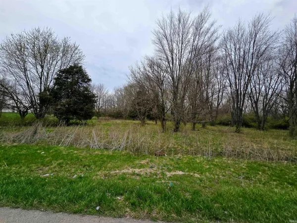 $75,600 | 4200 South Delaware Drive, Muncie, IN 47302