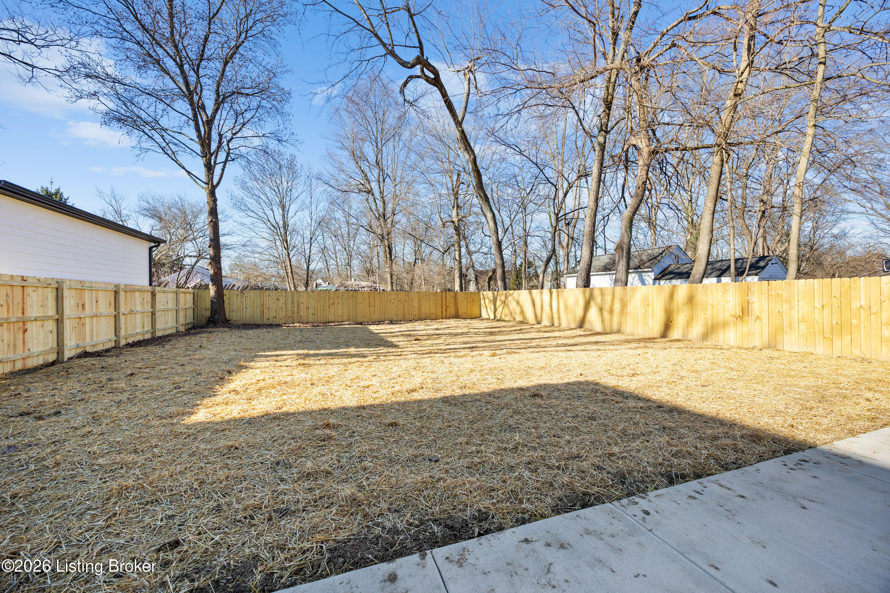 402 Wood Road Louisville, KY 40222 - Photo 24 of 28 023 (7)
