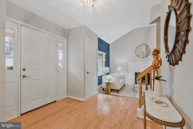 $950,000 | 814 Potomac Ridge Court, Sterling, VA 20164