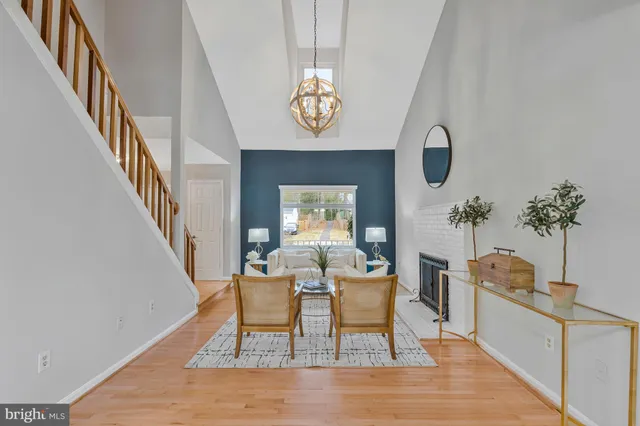 $950,000 | 814 Potomac Ridge Court, Sterling, VA 20164