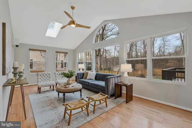 $950,000 | 814 Potomac Ridge Court, Sterling, VA 20164