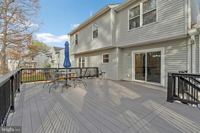 $950,000 | 814 Potomac Ridge Court, Sterling, VA 20164