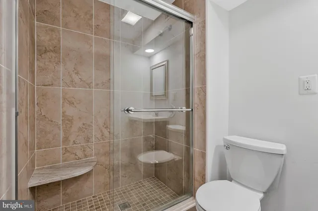 $950,000 | 814 Potomac Ridge Court, Sterling, VA 20164