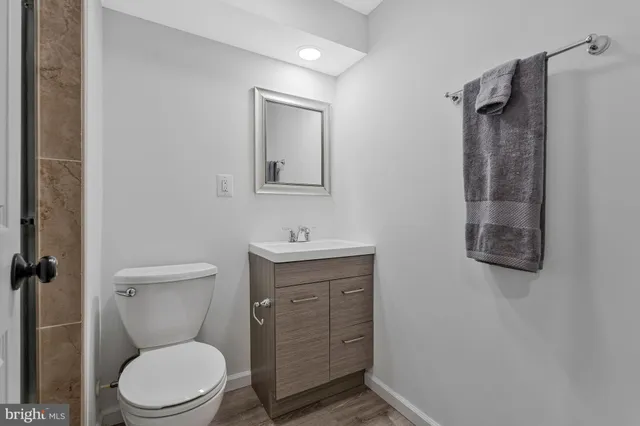 $950,000 | 814 Potomac Ridge Court, Sterling, VA 20164