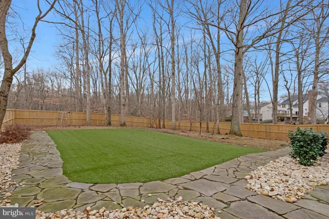 $950,000 | 814 Potomac Ridge Court, Sterling, VA 20164