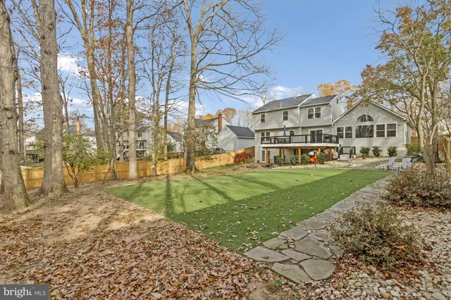 $950,000 | 814 Potomac Ridge Court, Sterling, VA 20164