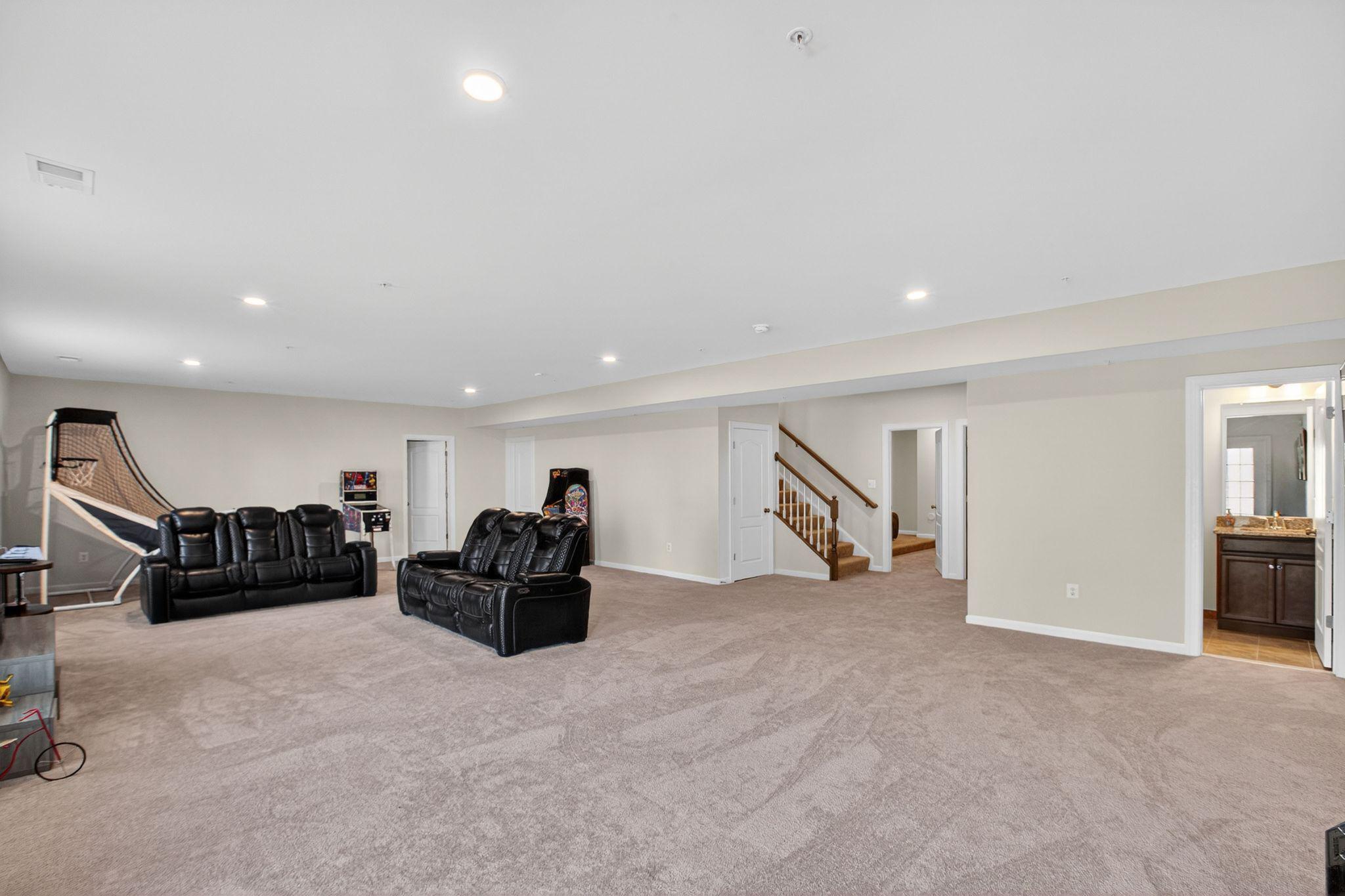 5500 Big Huntingdon Lane Brandywine, MD 20613 - Photo 24 of 31 Lower level ready for games and fun