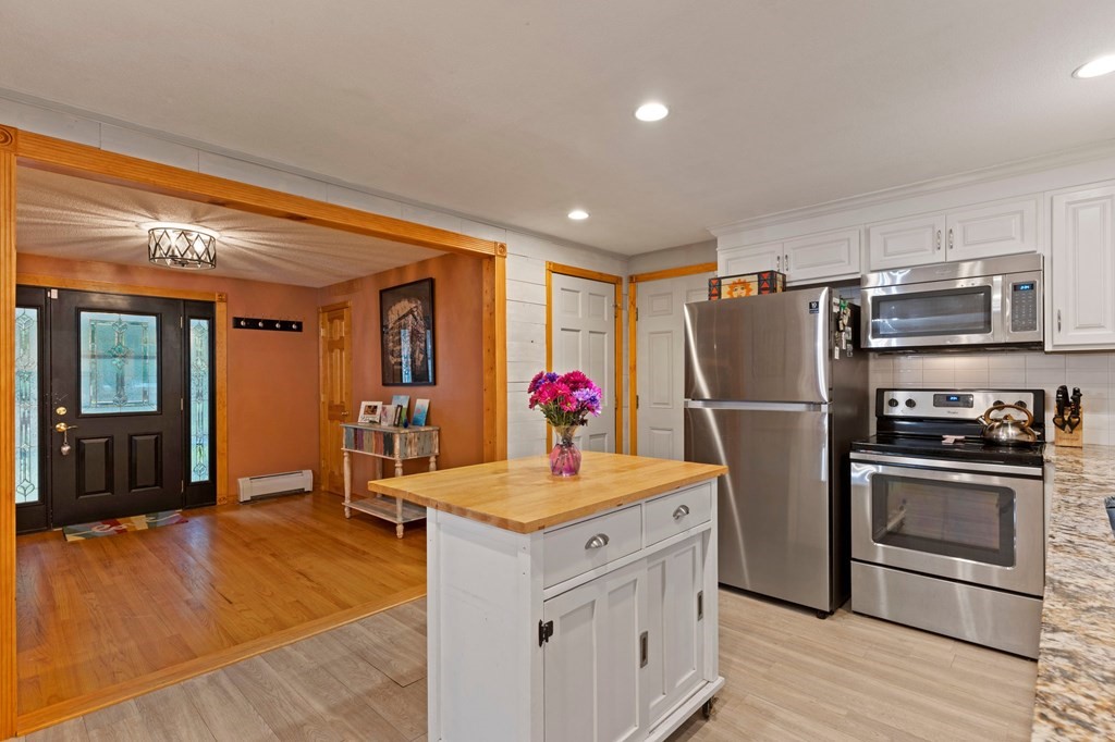 20 Blacksmith Road Wilbraham, MA 01095 - Photo 29 of 36