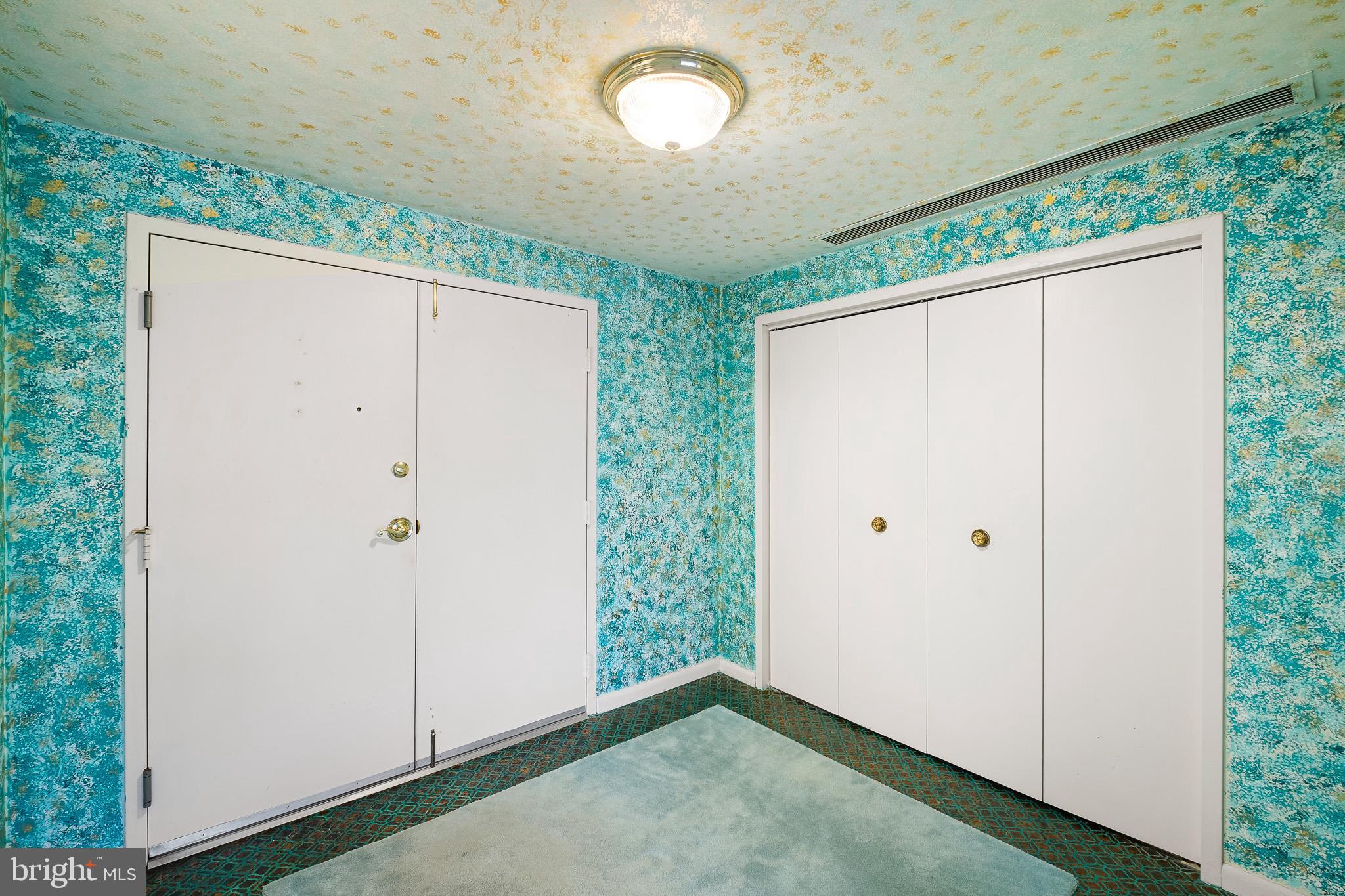 614 Loveville Road, Unit C05H Hockessin, DE 19707 - Photo 2 of 26 Foyer