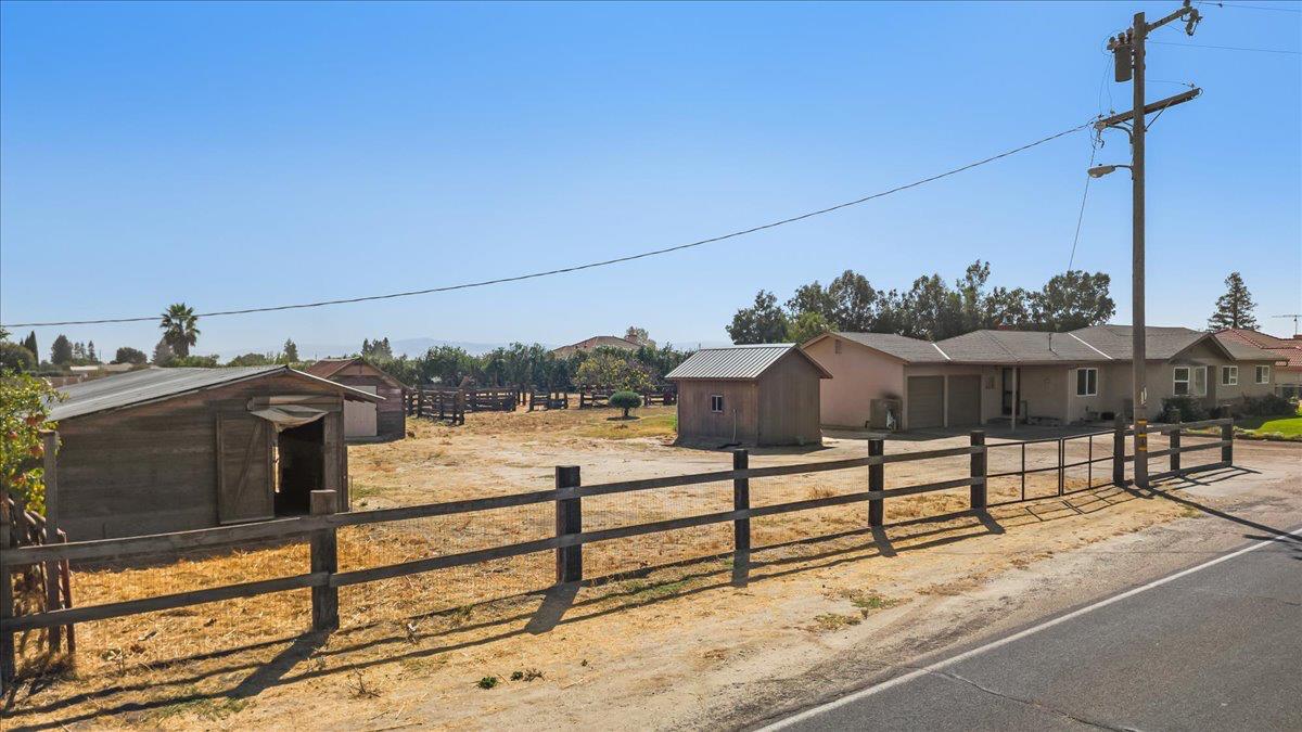 5922 Nile Road Manteca, CA 95337 - Photo 16 of 71 Gallery Image 16