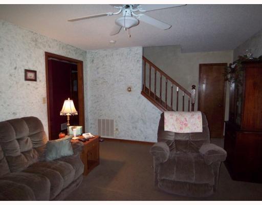 7255 C R 62 De Graff, OH 43318 - Photo 3 of 11