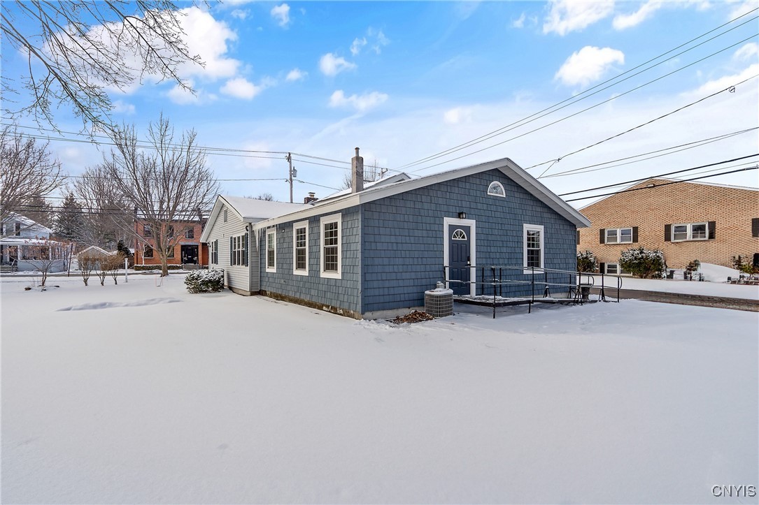 201 Highbridge Street Manlius, NY 13066 - Photo 30 of 35