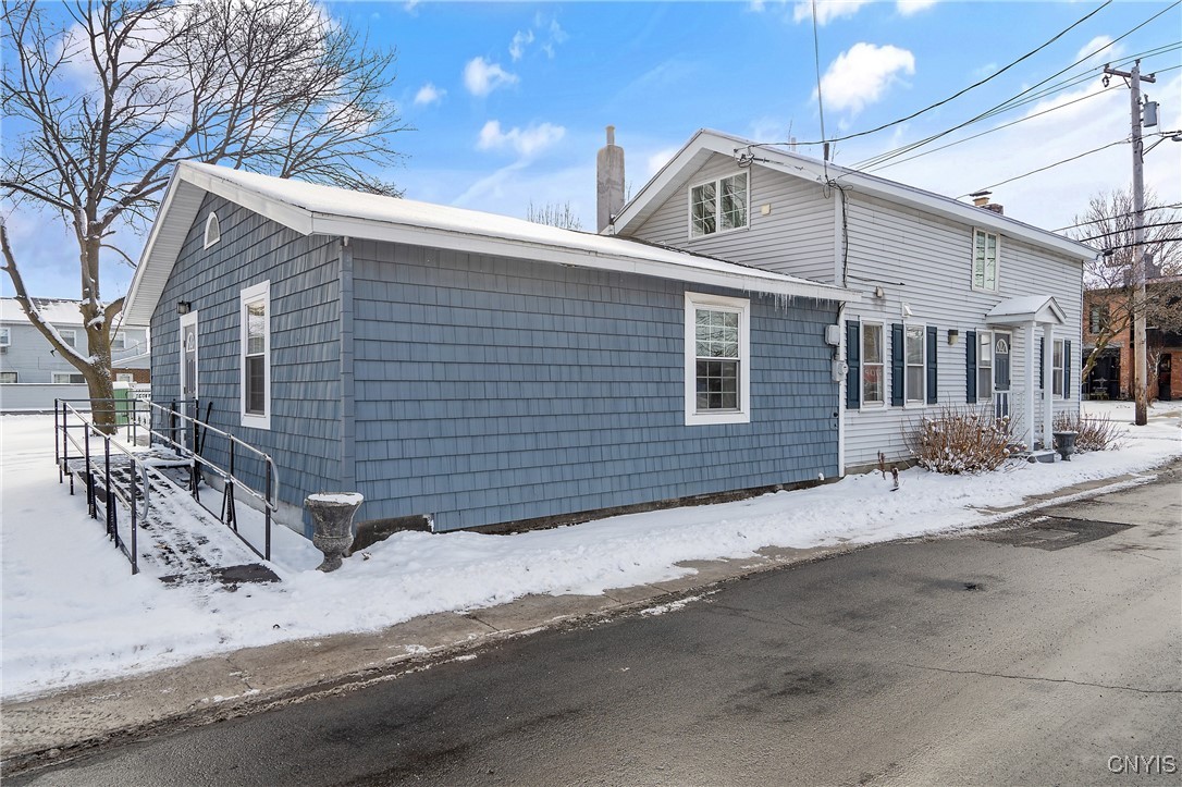 201 Highbridge Street Manlius, NY 13066 - Photo 31 of 35