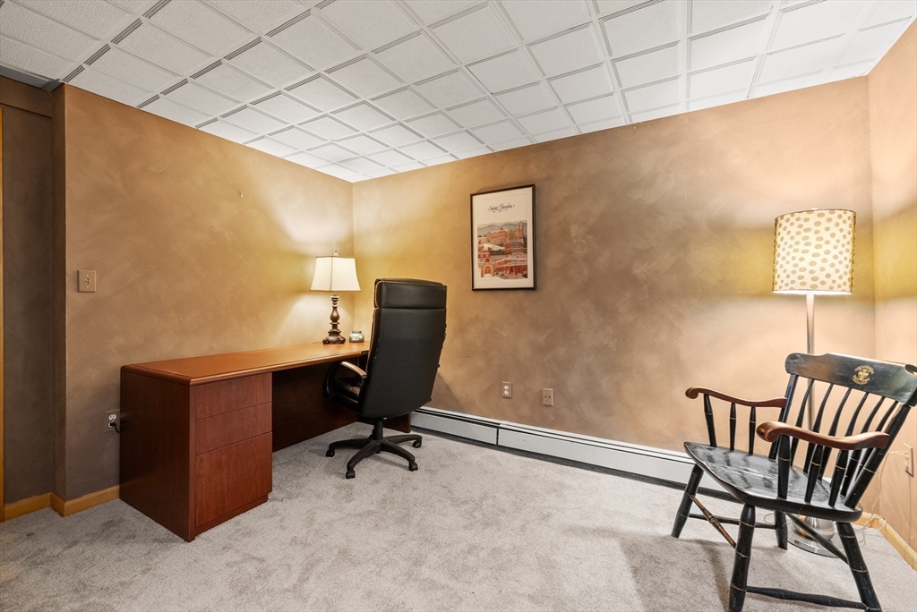 14 Harnden Road Foxboro, MA 02035 - Photo 33 of 40