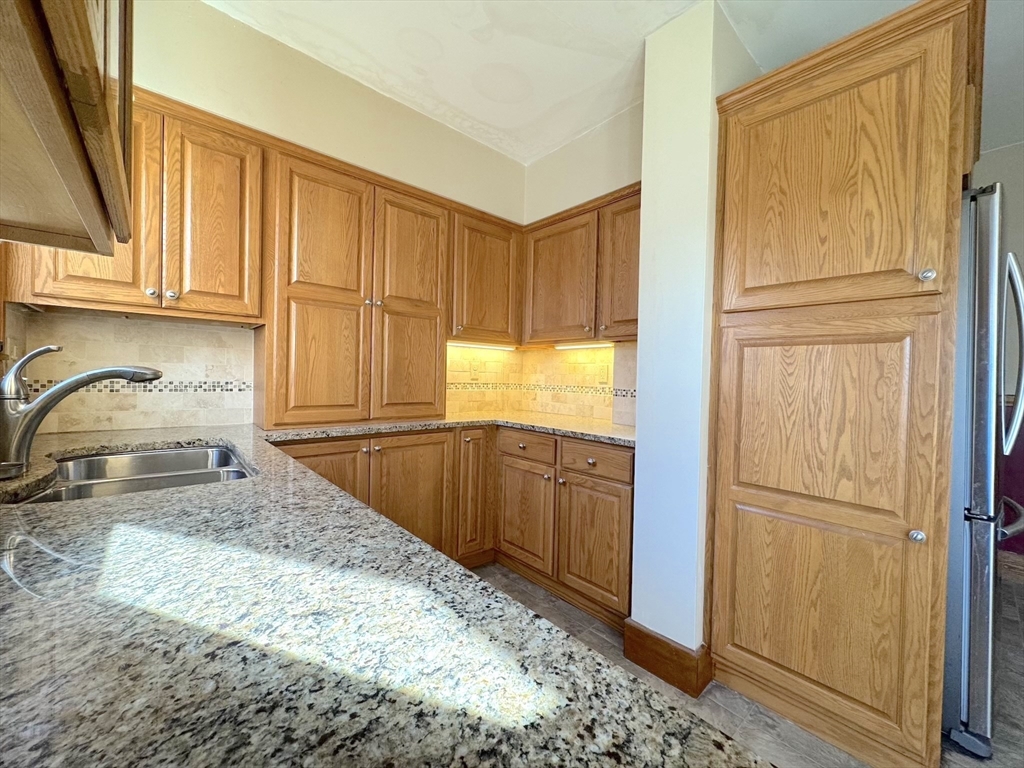 27 Fairfax Road Worcester, MA 01610 - Photo 15 of 24 Gallery Image 15