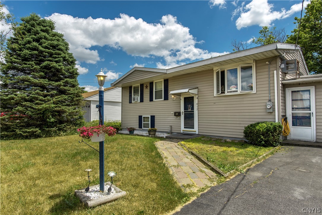 412 Van Rensselaer Road Utica, NY 13502 - Photo 2 of 40