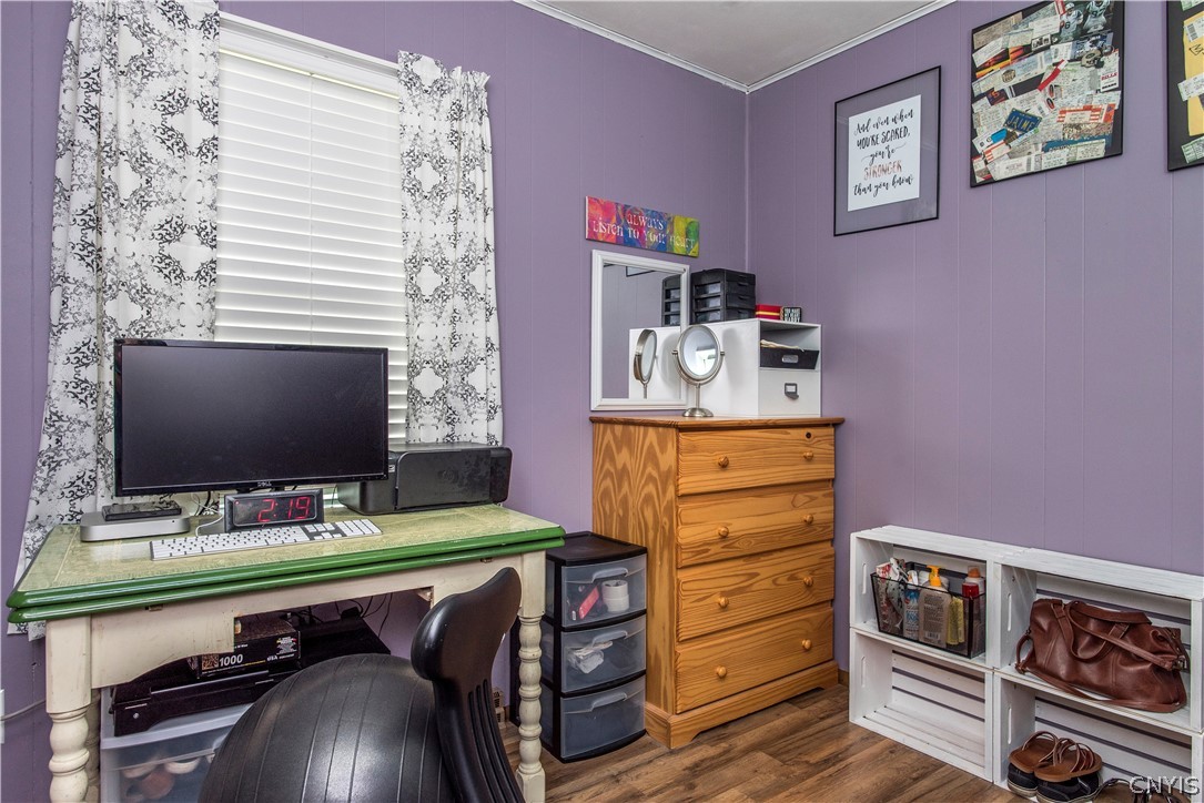 412 Van Rensselaer Road Utica, NY 13502 - Photo 22 of 40