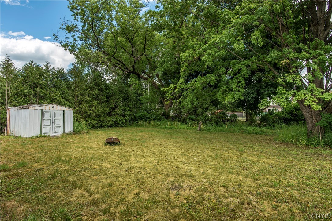 412 Van Rensselaer Road Utica, NY 13502 - Photo 37 of 40