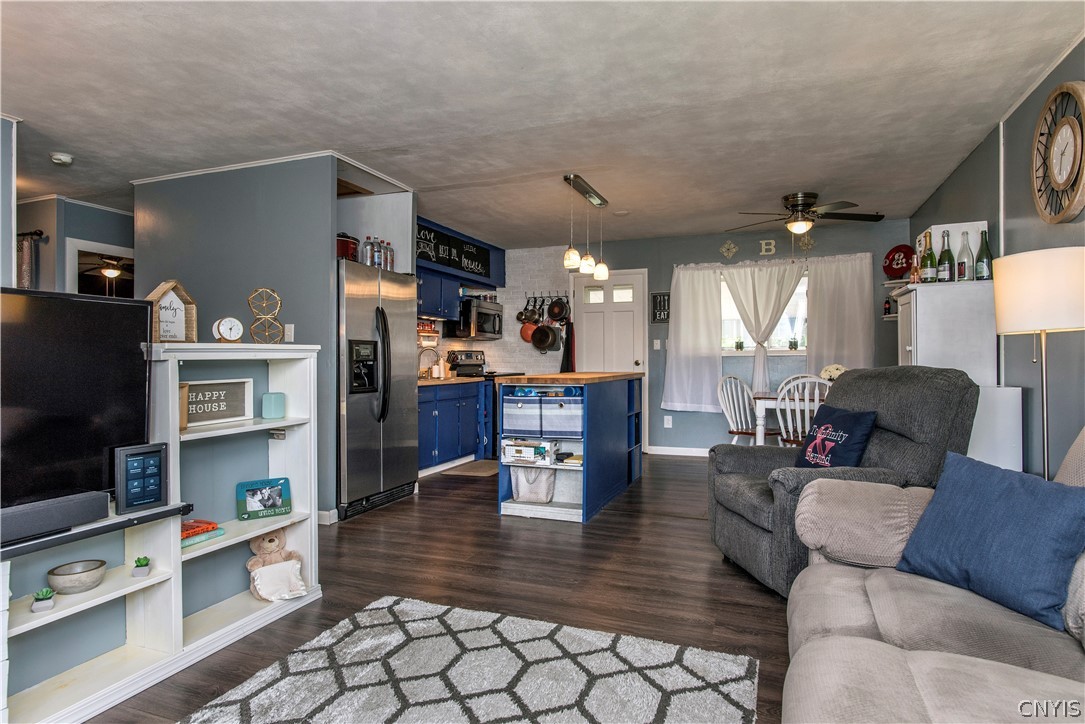 412 Van Rensselaer Road Utica, NY 13502 - Photo 8 of 40