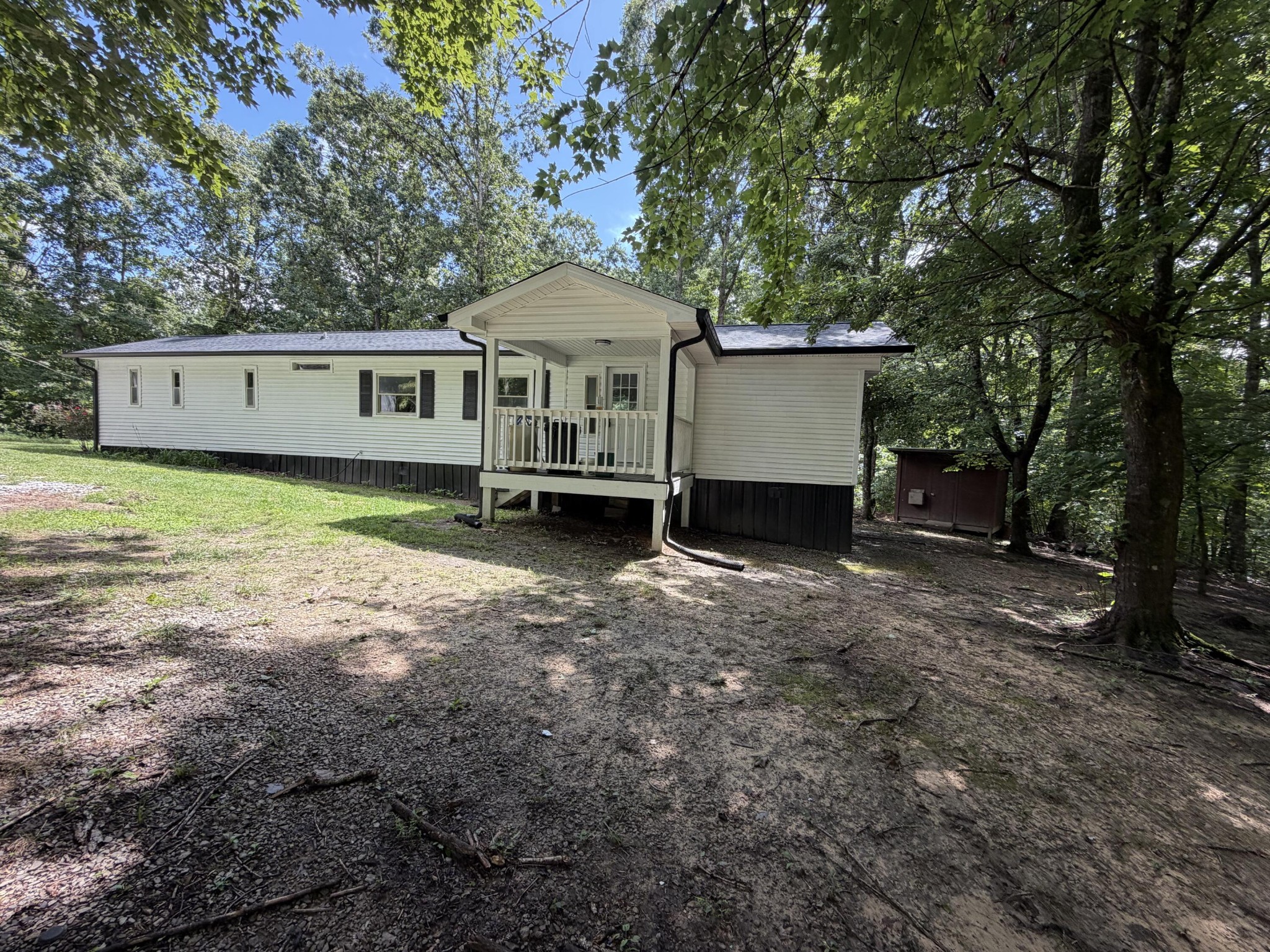 1004 Chestnut Ridge Road Spring City, TN 37381 - Photo 1 of 28 Gallery Image 1