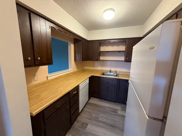 $1,600 | 1088 Dover Road, Unit 203, Epsom, NH 03234